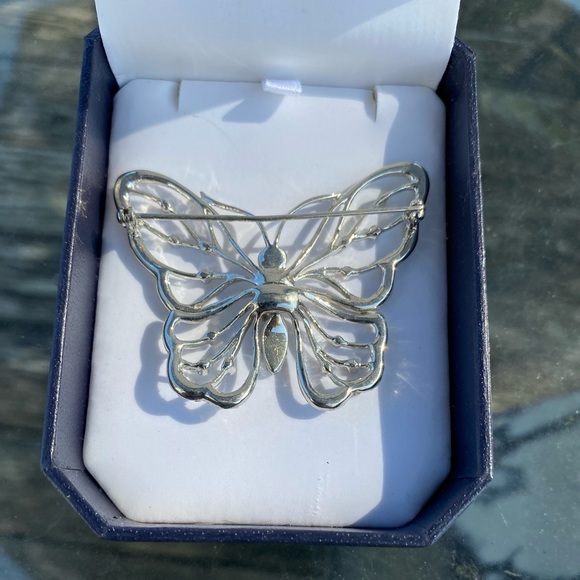 Silver Rhinestone Butterfly Brooch Pin - Picture 2 of 2